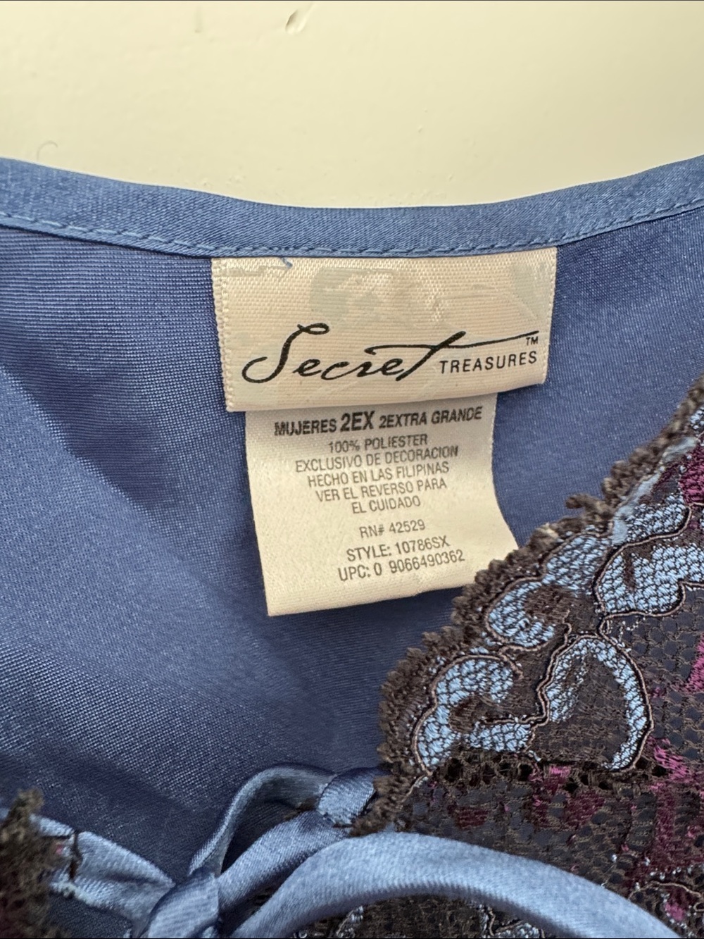 Gorgeous Blue Lace Trim Camisole - Picture 2 of 10